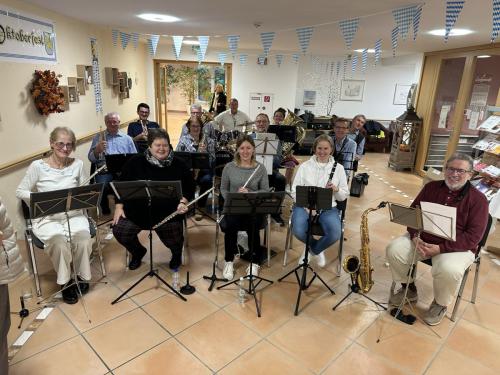 25 10 08 Oktoberfest Seniorenresidenz (7)